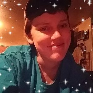 Meet your Posher, Desiree